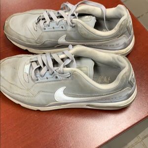 2 pair Nike air max need cleaning